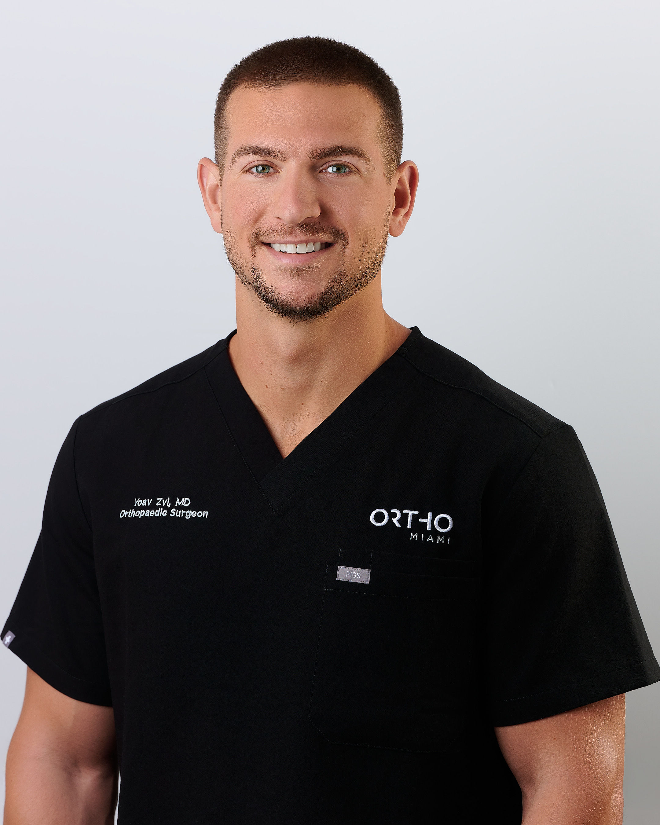 Dr. Yoav Zvi The Leading JiffyKnee® Orthopedic Surgeon in Miami
