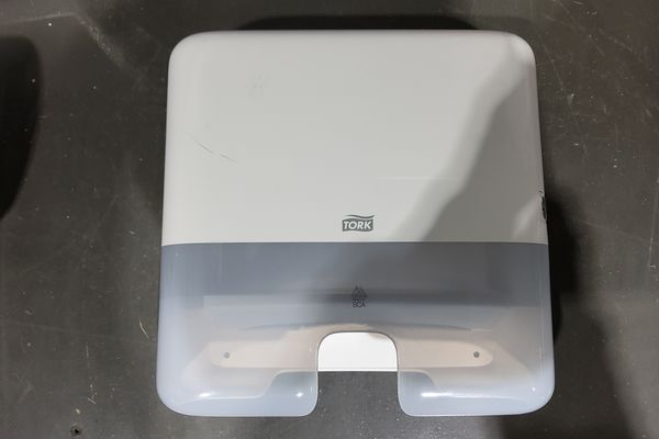 Tork H2 552100 Xpress Dispenser - Multifold Tørkepapir Mini, hvit