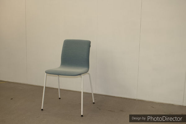 Møte/ kantinastol Kinnarps Nilo 431    122540604
