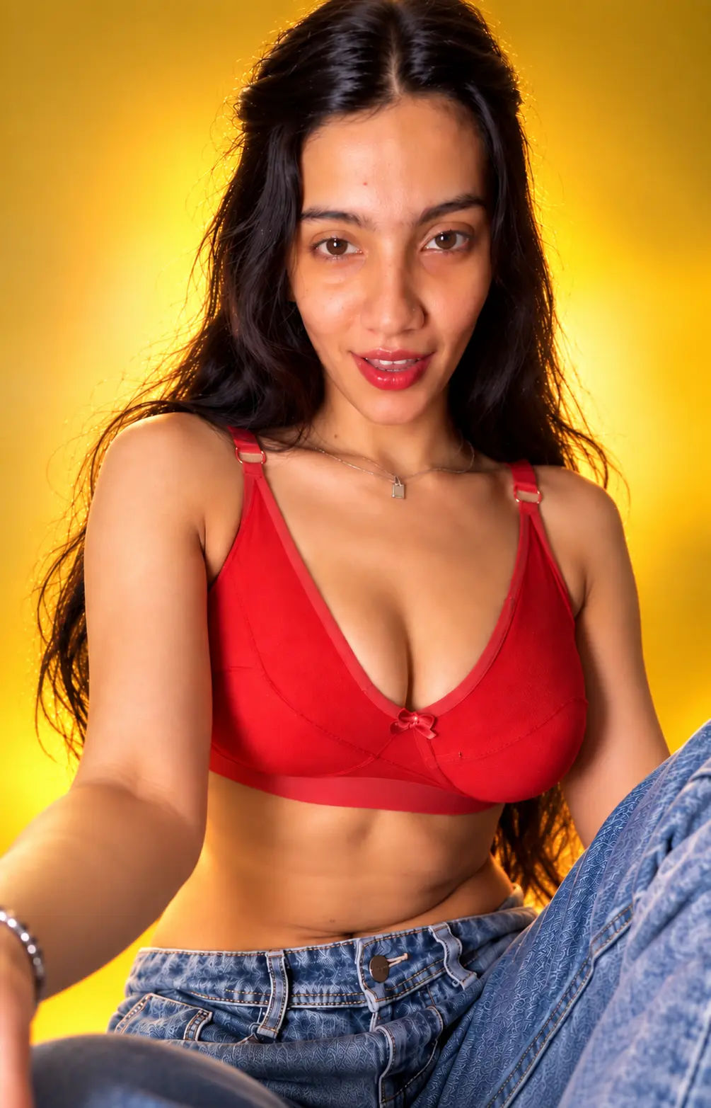 Hot Slim Sexy Teen Girl Does Nude Dance on Stripchat
