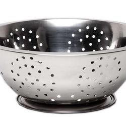 COLADOR ACERO INOXIDABLE 24 CMS
