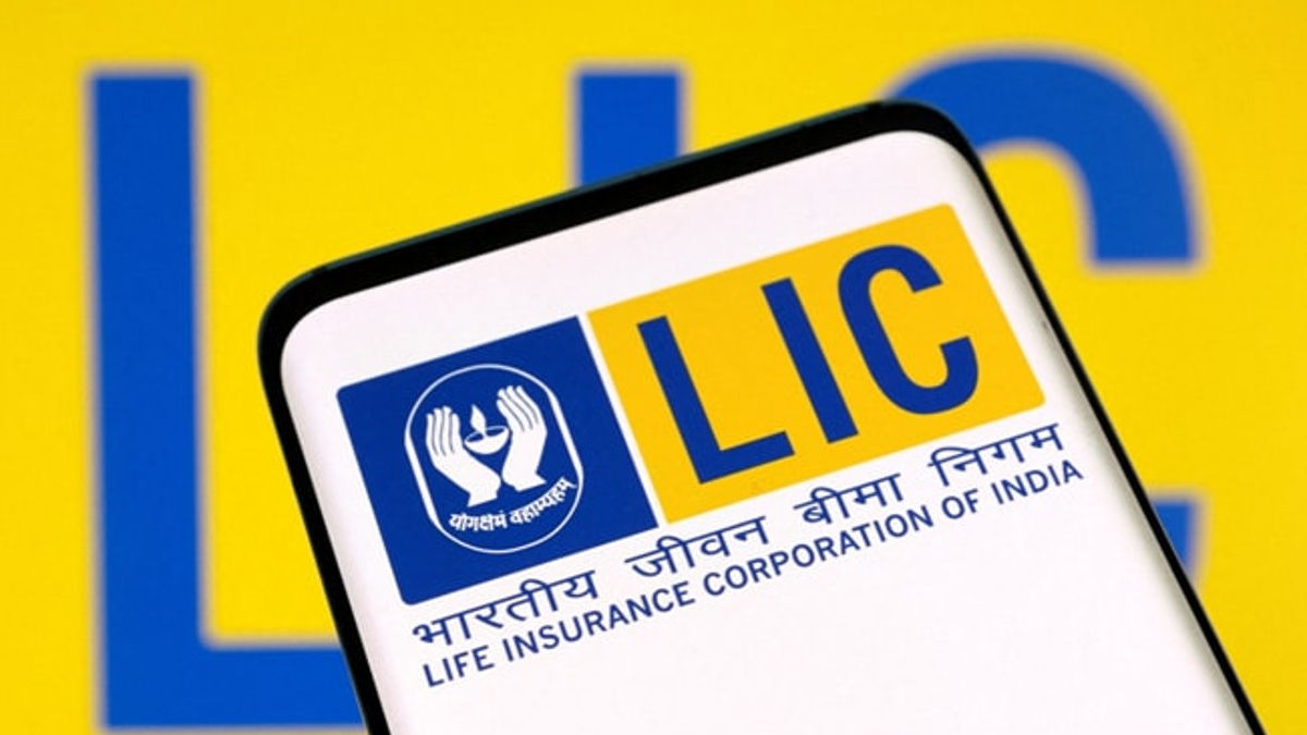 Govt plans to extend retirement age of LIC Chairperson and heads, MDs of other PSBs