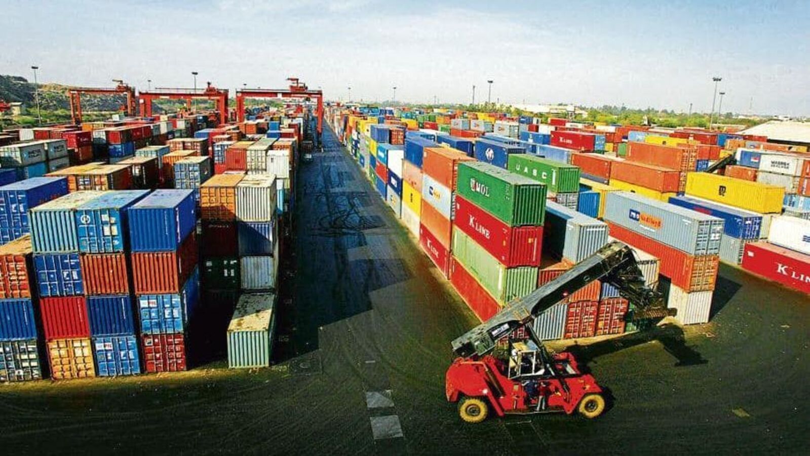 India aims to improve Logistics Performance Index ranking to top 25 by 2030