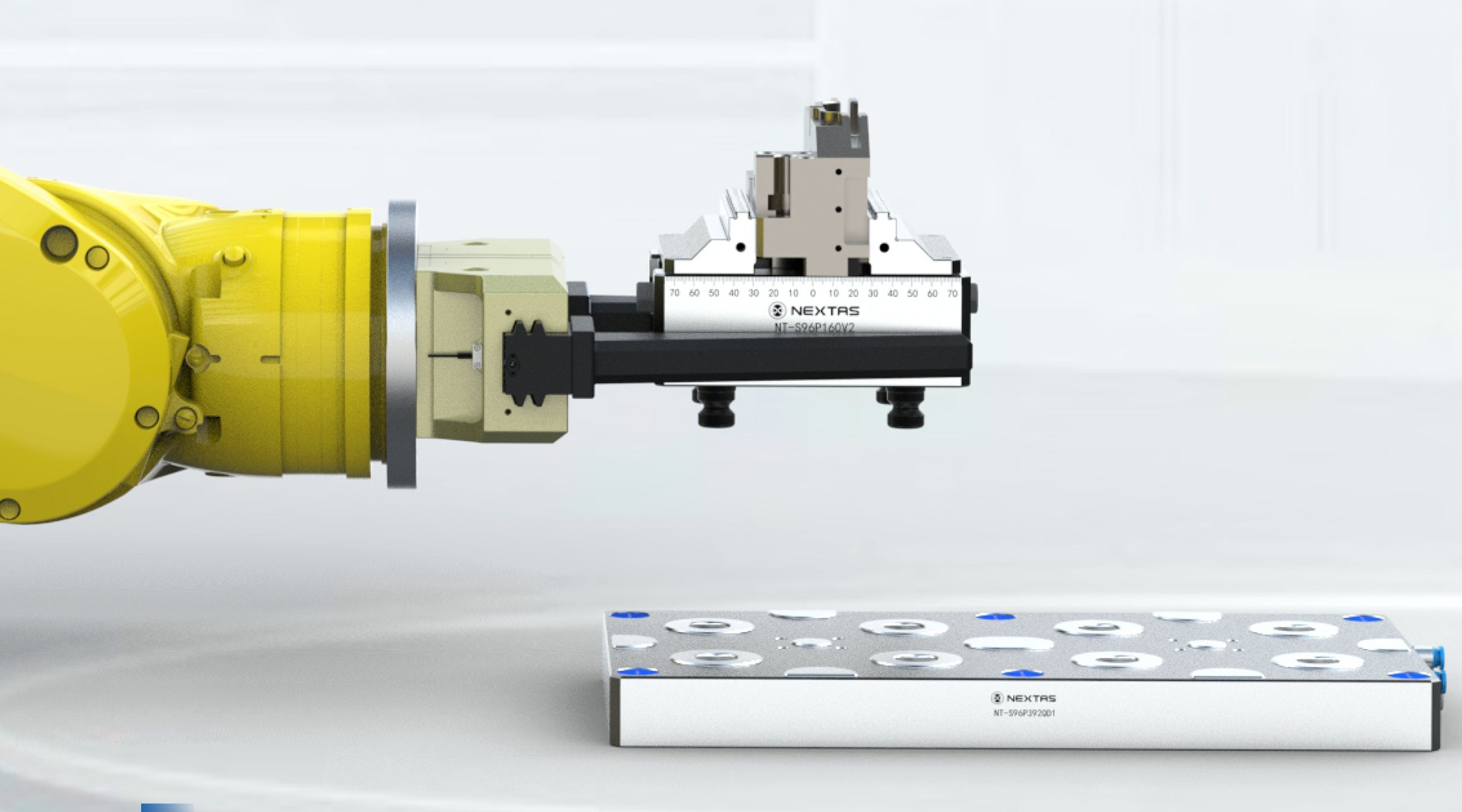 Detailed view of the self-centering vise mechanism