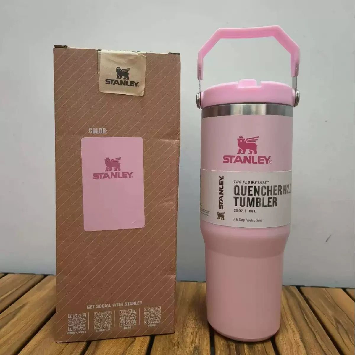 30oz IceFlow Leakproof Flip-Straw Tumbler - Pink