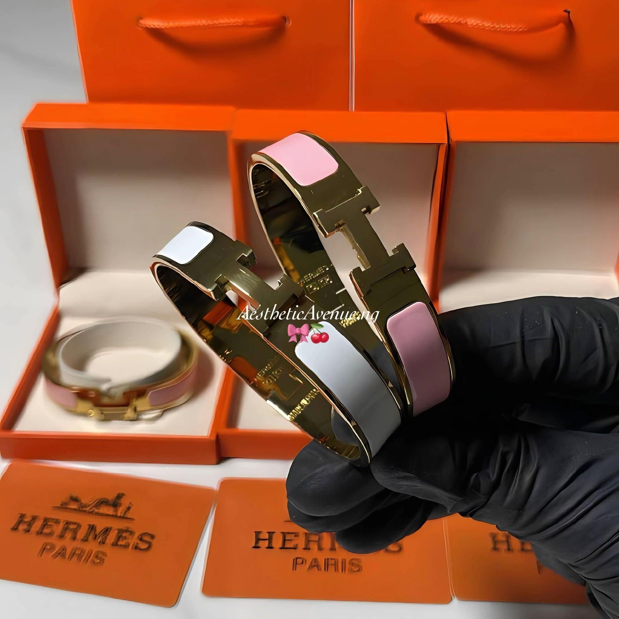 Hermès Clic H Bracelet (Designer Packaging)