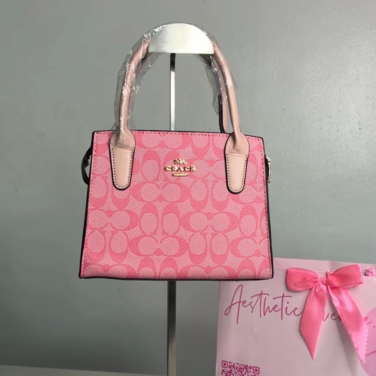 Coach Andrea (BOXED) - Pink