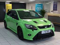 FORD FOCUS RS 