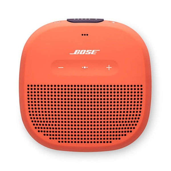 BATTERY – Other speakers may have a battery that plays a little longer, but ours has one that plays a lot more of the bass you want to hear. All while still giving you up to 6 hours of music that’s deep, rich and full of life.
SIRI & GOOGLE VOICE COMMANDS – Don’t have your phone nearby? Don’t worry. Just press and hold the multi-function button to access the voice input for your phone’s Siri or your Google Assistant right from the speaker.
SPEAKERPHONE – You’ve seen it before. Everyone crowded around with one friend on speakerphone. You struggle to hear them. They struggle to hear you. Not anymore. SoundLink Micro lets you take calls right through the speaker, so words are more clear and less muffled.
VOICE PROMPTS – Make a connection. It’s easy. Voice prompts talk you through Bluetooth pairing. You can connect to two devices—and the speaker remembers the eight most recently connected devices.
WATERPROOF – Plenty of speakers look waterproof. But SoundLink Micro stands up to water from the inside out. That’s because we didn’t rely on the outer shell to keep water from getting in. Instead, we used materials like silicone to create a seal around the technology inside. It’s IPX7 rated. And exceeded.