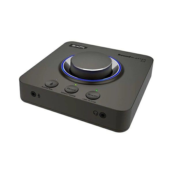 7.1 DISCRETE SURROUND WITH SUPER X-FI AND DOLBY DIGITAL LIVE – Supports up to 7.1 discrete for multi-channel speakers and virtual for headphones
IMPROVED COMMUNICATION WITH SMARTCOMMS KIT AND CRYSTALVOICE – Features our SmartComms Kit, a suite of smart communication features that simplify the way you take work calls on Windows 10 platform. Turn on VoiceDetect to auto mute and unmute your mic, or get rid of static background noise in your own environment as well as the other parties’ via our two-way noise cancellation feature NoiseClean. In tandem, CrystalVoice technology enhances voice for clear recordings and in-game communications
CONNECT WITH EVERYTHING – With a newly added optical-in port, it is now much easier to connect multiple audio devices, from external microphones and headsets, to platforms like your PC, Mac, gaming consoles, and even your multi-channel speaker systems. Just power up the Sound Blaster X4 via the USB-C port, and enjoy high-quality audio with everything. The Sound Blaster X4 is also a headphone amplifier that is capable of driving studio-grade headphones of up to 600Ω
EASY ACCESS TO ALL CONTROLS – Pick between three EQ modes or re-program them, and save your settings on the device. There are also the Direct Mic Mute, Direct Mode, Super X-Fi and SXFI BATTLE Mode on/off buttons, as well as a speaker (Line-out) and headphones switch button. After a one-time setup, instantly adjust the volume levels between two audio sources (SPDIF / Optical / USB) with the Audio Balance feature via the volume knob, perfect for communicating with music on
GAME AND HEAR YOUR WAY – Choose between SXFI BATTLE Mode or Scout and get to winning your FPS game. Configure each element of your audio settings or switch them off completely via the Creative app. Access the full range of audio adjustments via the PC app, or make quick adjustments to your EQ settings from your phone. All these are powered by our Sound Blaster’s audio promise with 114 dB audio clarity and hi-res 192 kHz/24-bit playback