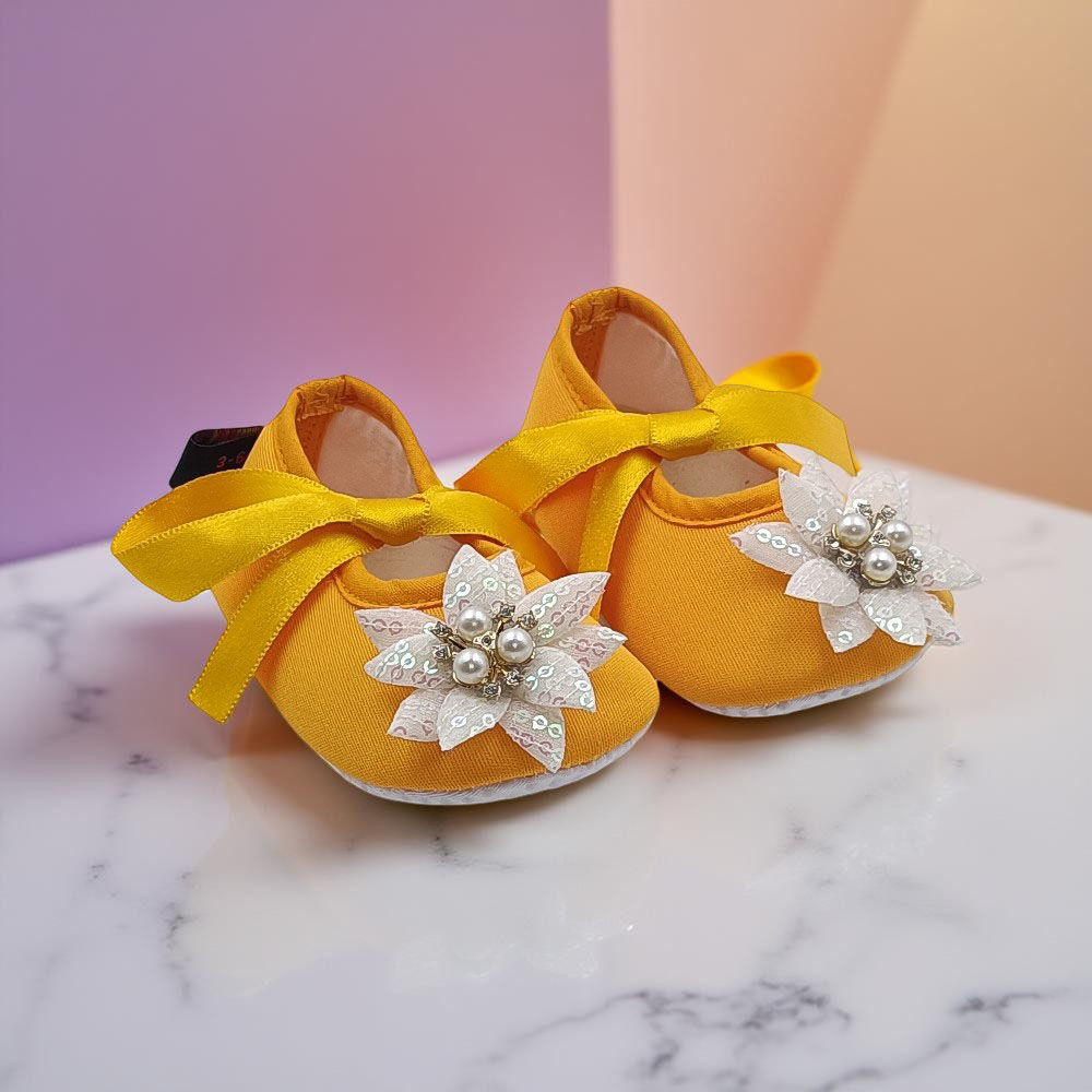 Rsmart, Baby Girls & boys Yellow B Soft Sole Shoes with Pearl Flower