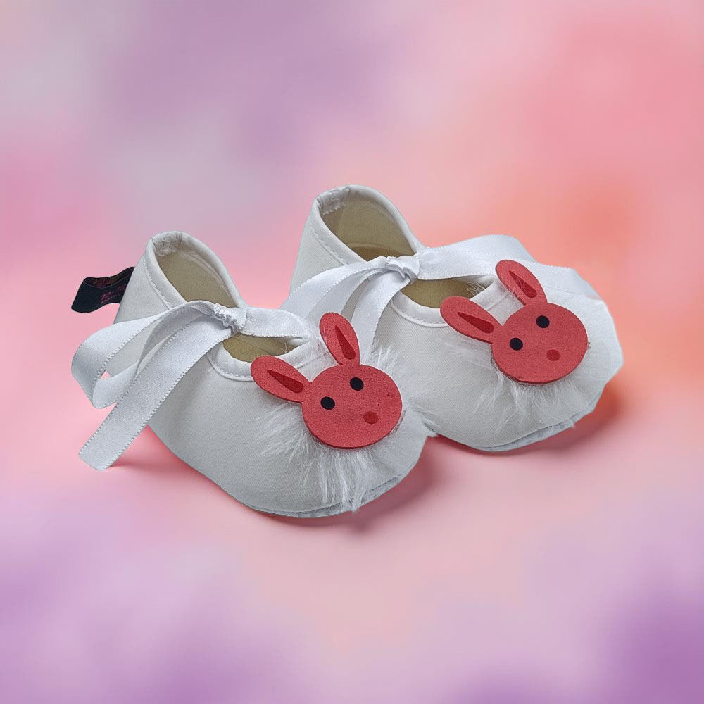 Rsmart, Cute White Baby Shoes with Bunny Decoration