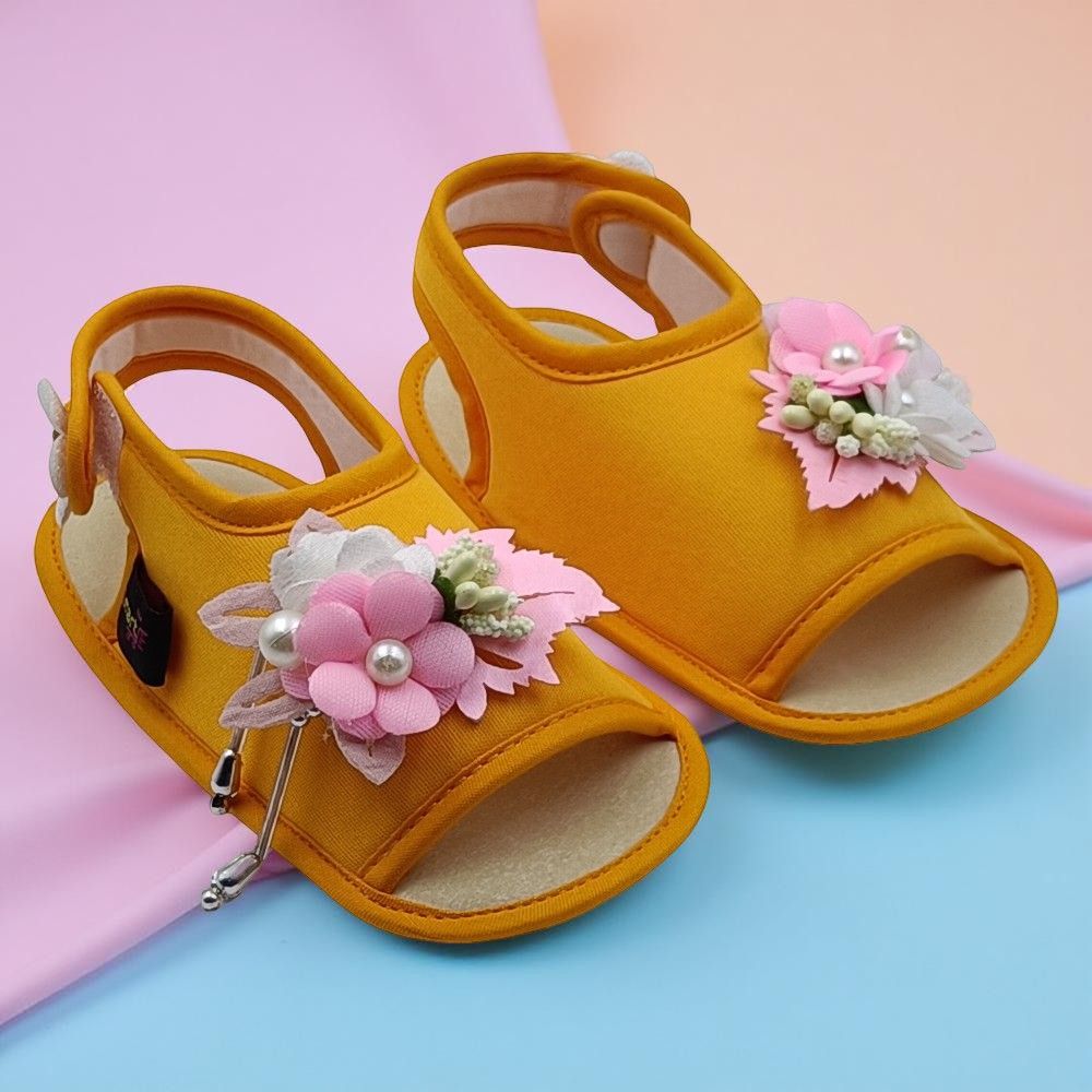 Rsmart, Baby Boys & Girls Multi Floral Design Sandals with Soft Sole