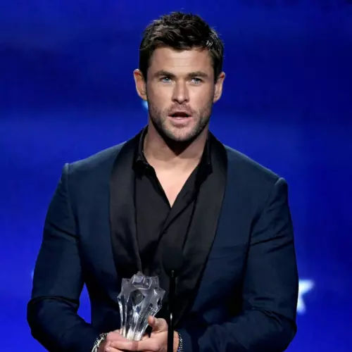 /cumpleaños-famoso/personas/christopher-hemsworth-6