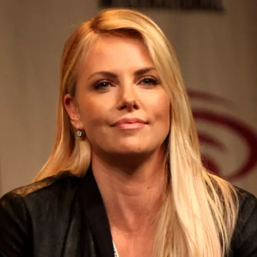 /cumpleaños-famoso/personas/charlize-theron-6