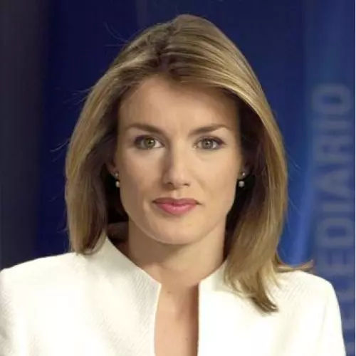 /cumpleaños-famoso/personas/letizia-ortiz-rocasolano-6