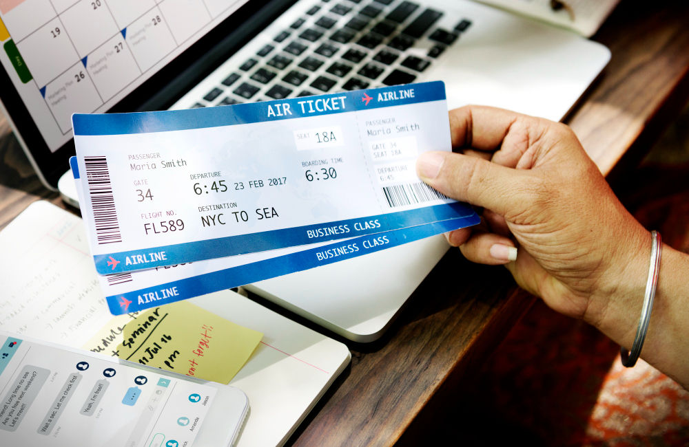 How to Book Cheapest Air Tickets from India – Expert Tips