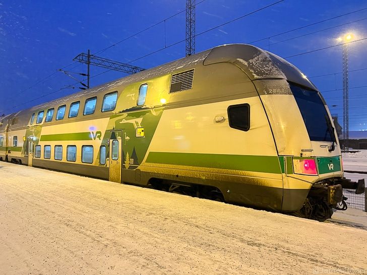 VR Express Train 5661