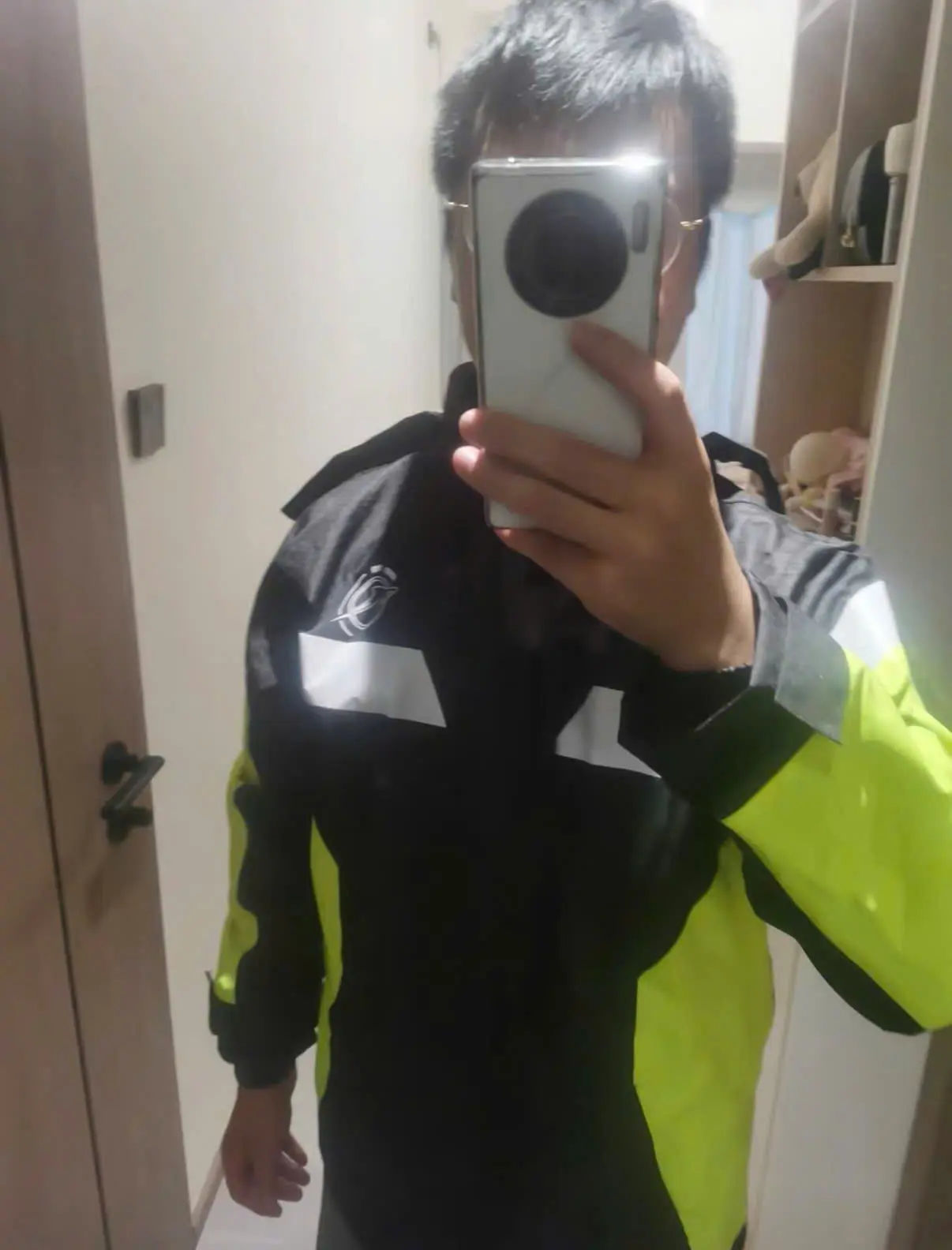 riding jackets are almost equipped with reflective strips, best for riding at night
