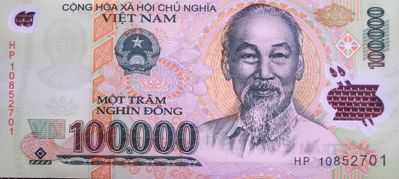 100k VND currency - Currency exchange in Vietnam