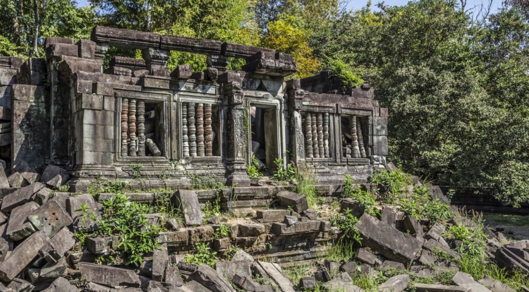 The Mysterious Prasat Beng Mealea Temple