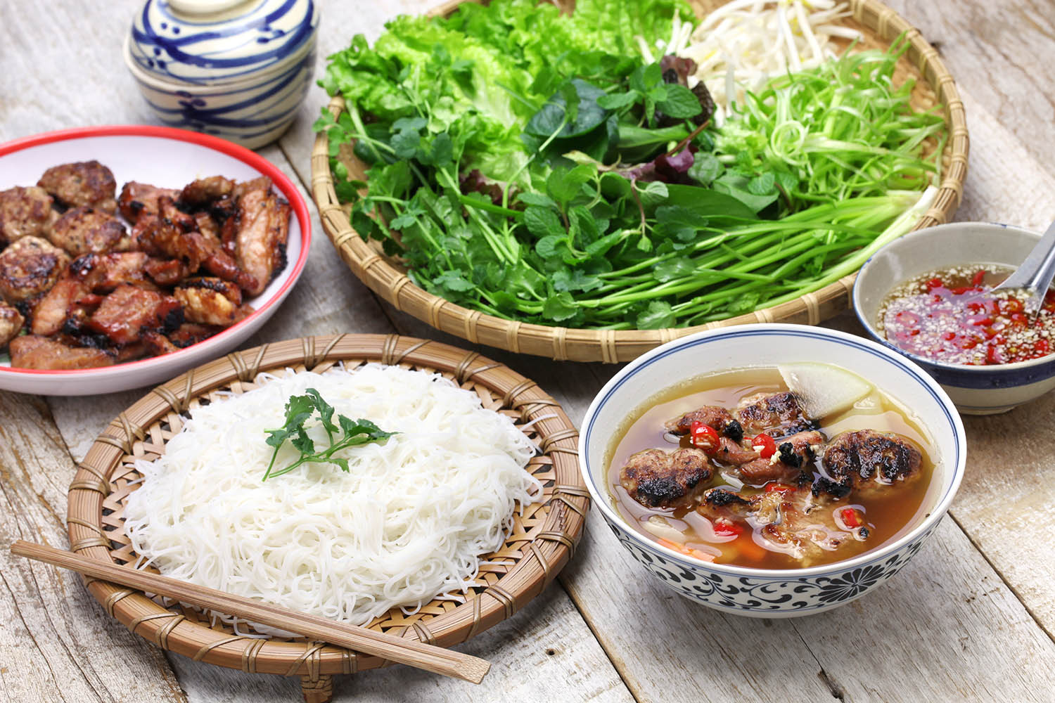 Must Try Vietnamese Foods: Top 20 Must-try Dishes