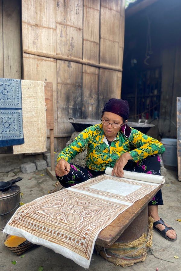 The Lung Tam Linen Cooperative