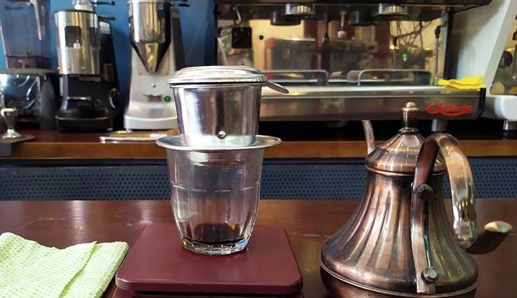 brew the vietnamese coffee