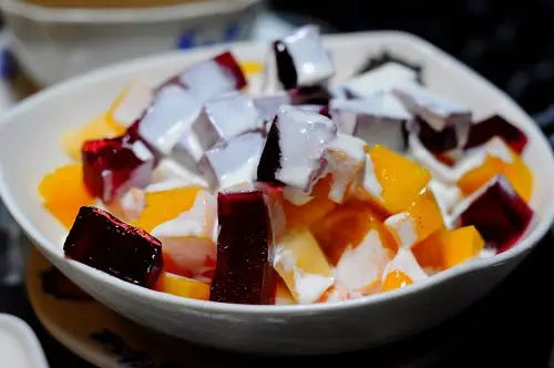Cambodian Desserts: 10 Traditional Khmer Sweets You Must Try
