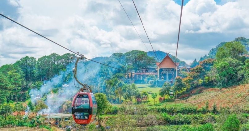 Ride the Dalat Cable Car - The Dalat cable car connects Robin Hill in Dalat with Truc Lam Buddhist Monastery