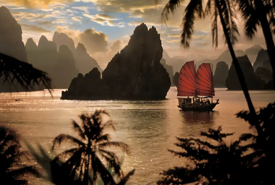 First-Timer’s Guide to Picking the Right Halong Bay Cruise