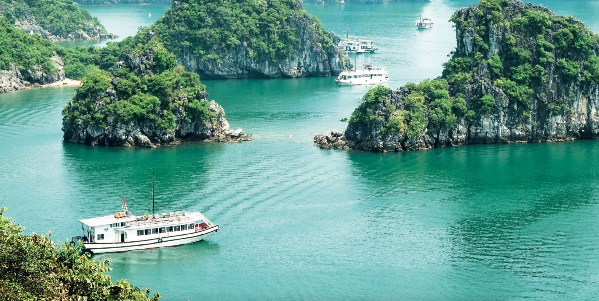 Halong Bay family cruise