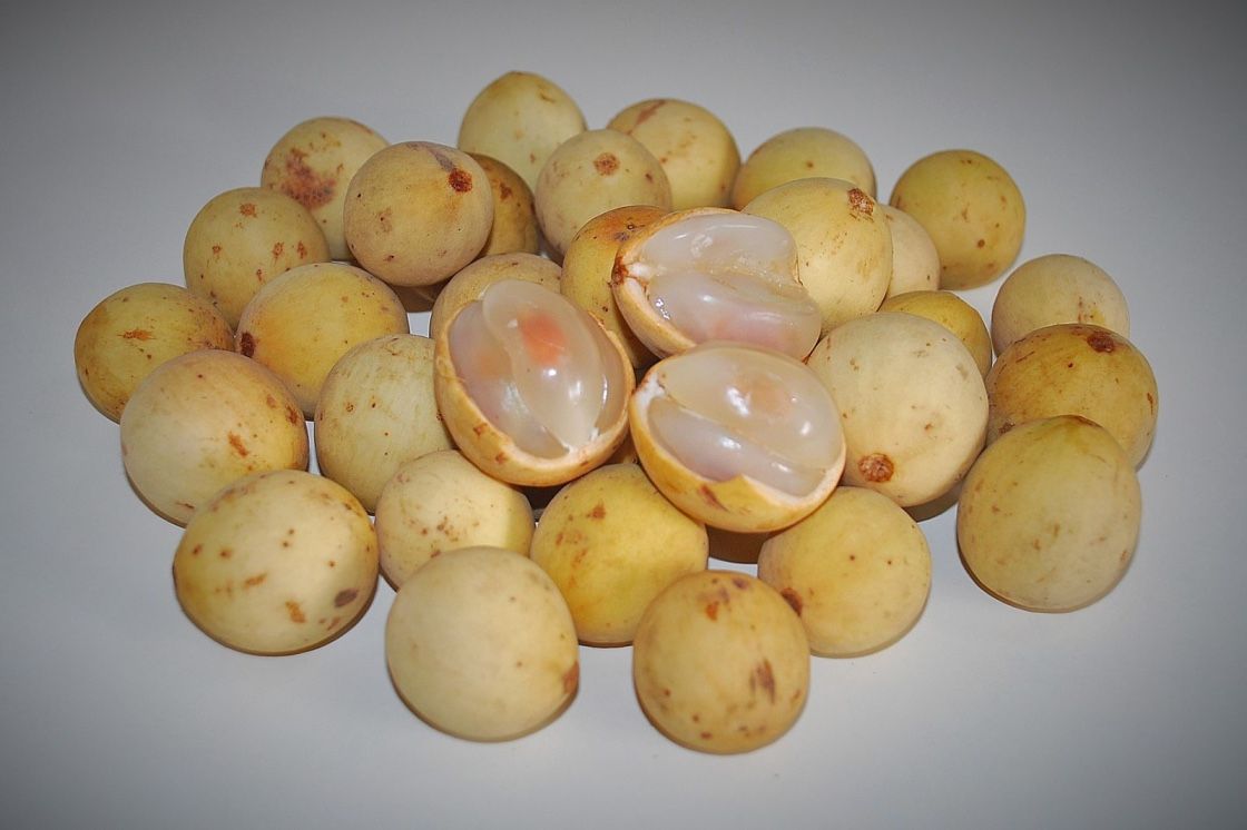 Langan fruit: Vietnamese name: Bòn bon