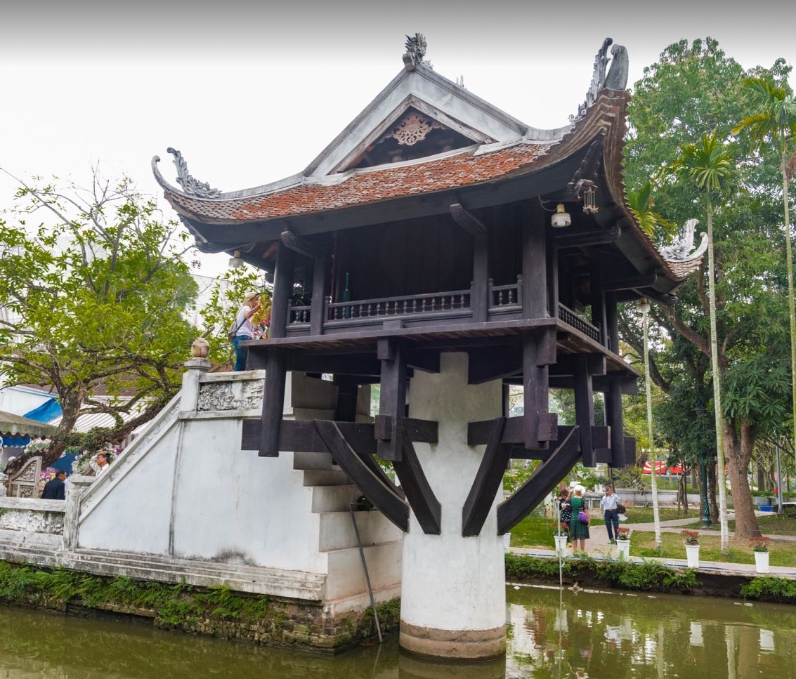 One-Pillar Pagoda (Chua Mot Cot)