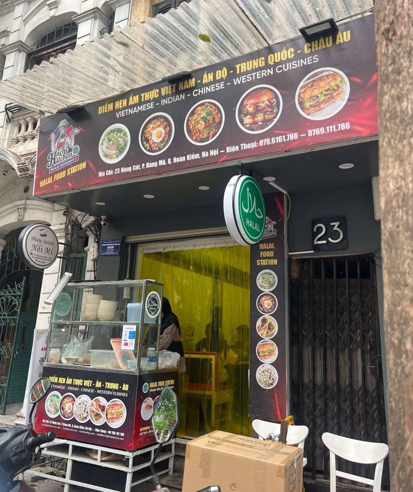 halal noodle soup hanoi