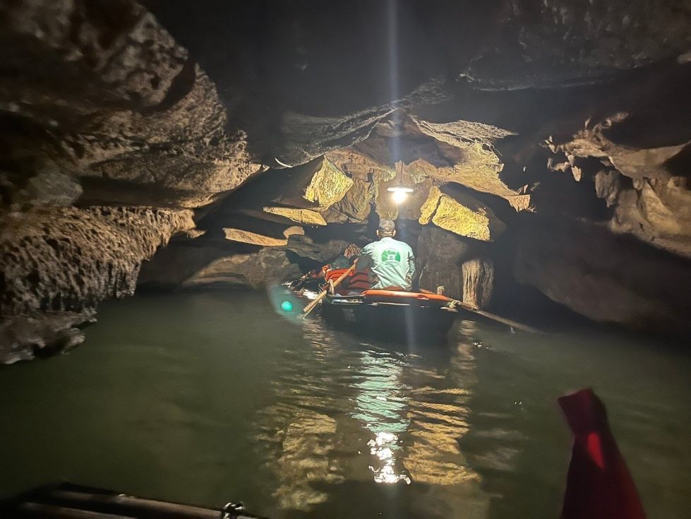 Trang An Grottoes – A must-see among the Caves in northern Vietnam