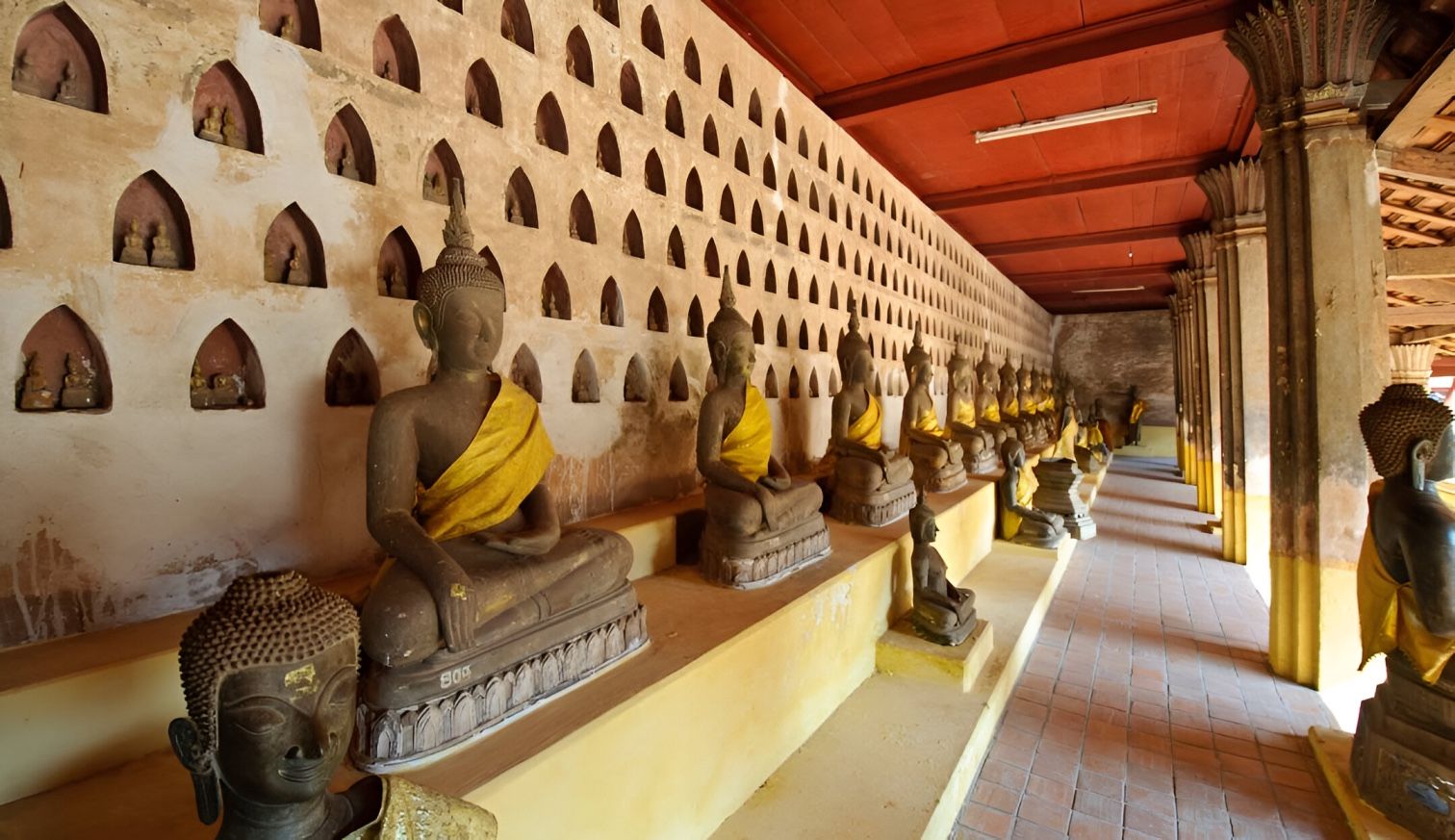 wat si saket