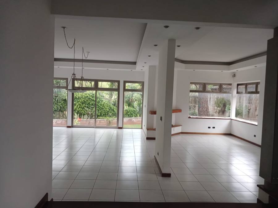 Casa en Kanajuyú | Zona 16