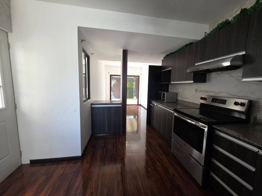 Casa en Zona 16 | Vistas de San Isidro II
