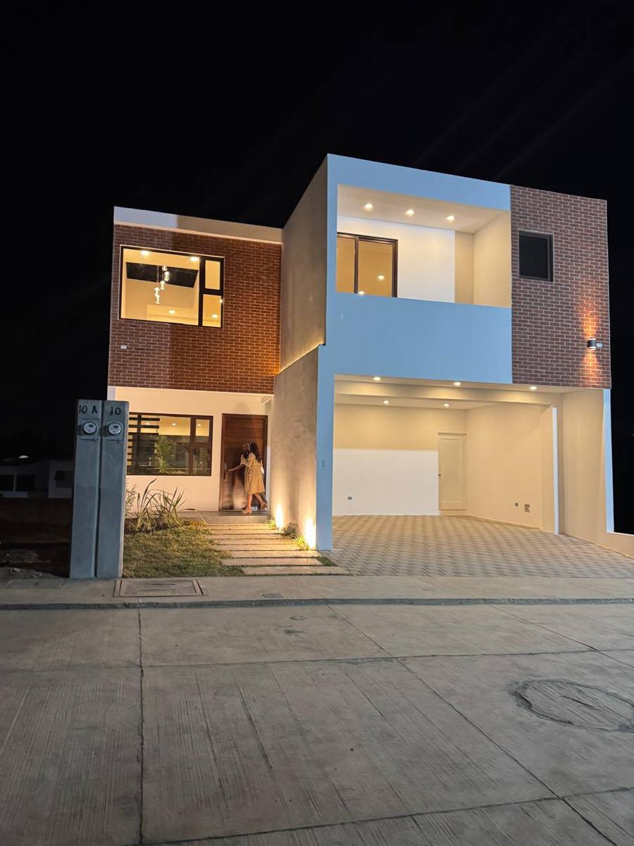 Villas de Alcalá | Carretera a El Salvador
