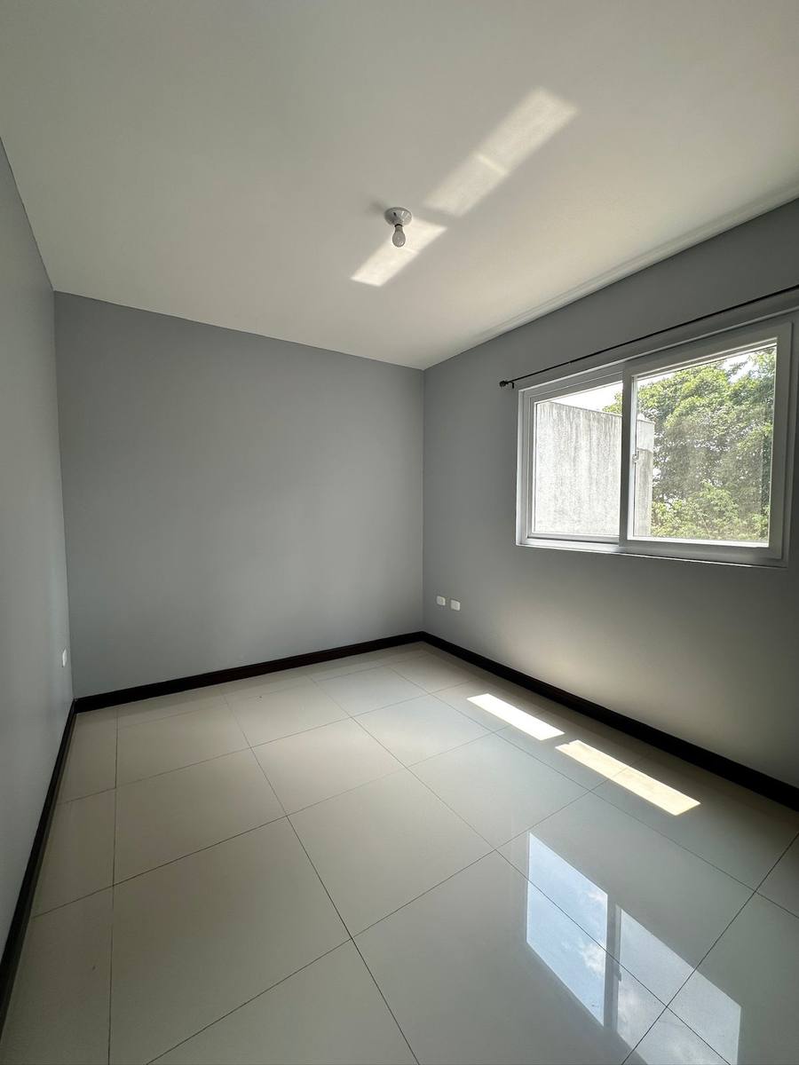 Casa en La Fontana | CAES