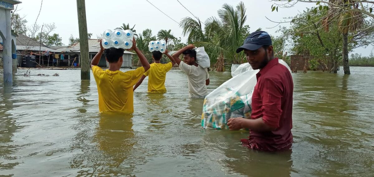 Leading the way for 13 years: Volunteer for Bangladesh turns 13