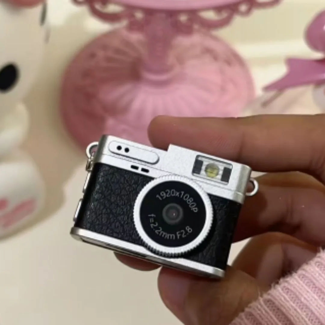 Foto real de clienta con la Mini Cámara