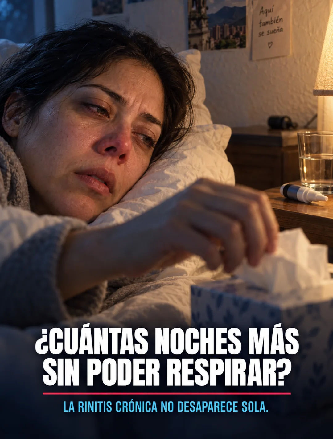 Mujer con congestión nasal frente a medicamentos acumulados