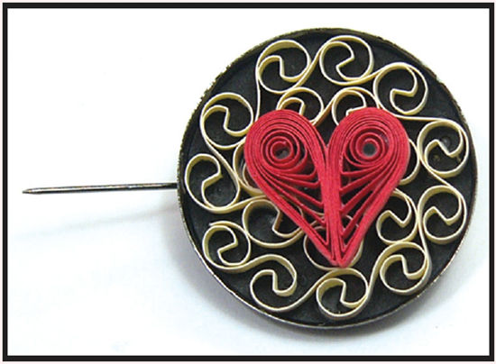 close to my heart quilled pin