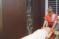 Лечение в Санатории Алеся - ручной массаж Лечение в Санатории Алеся - ручной массаж