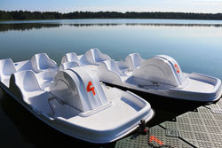 Досуг в Санатории Алеся - прокат катамаранов