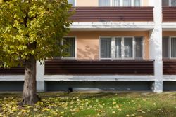 Территория Санатория Буг осенью - балкон во 2-м корпусе Территория Санатория Буг осенью - балкон во 2-м корпусе