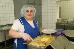 Питание в Санатории Энергетик - персонал столовой