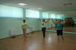 Отдых в Санатории Энергетик - занятия в зале для аэробики